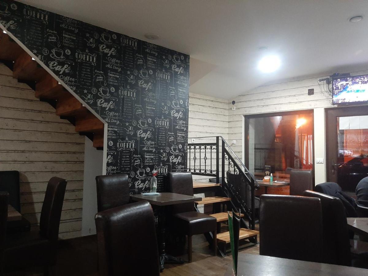 Bed&Breakfast Intermezzo Caffe Kikinda Bagian luar foto