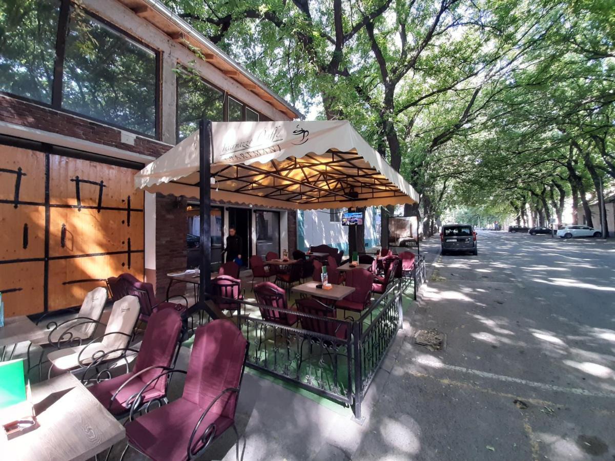 Bed&Breakfast Intermezzo Caffe Kikinda Bagian luar foto