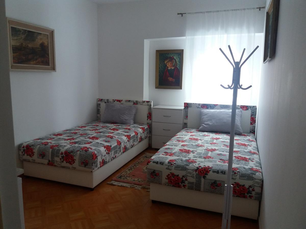 Bed&Breakfast Intermezzo Caffe Kikinda Bagian luar foto