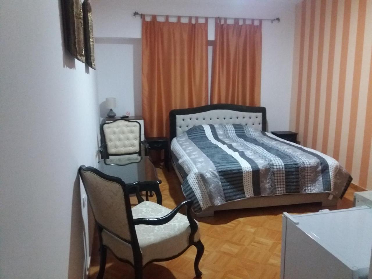 Bed&Breakfast Intermezzo Caffe Kikinda Bagian luar foto